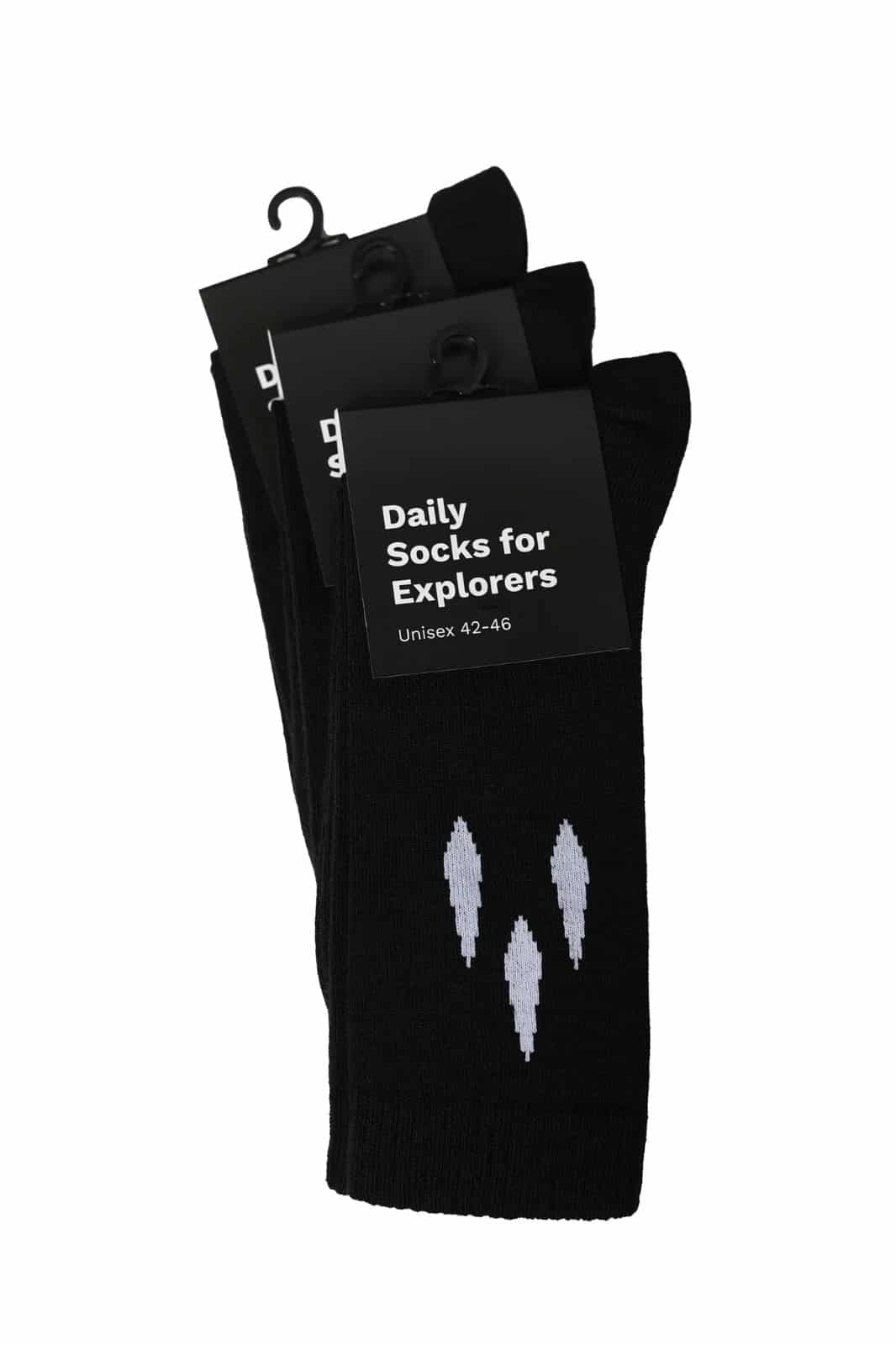 “Daily Socks For Explorers” jeb Zeķes ceļotājiem ir radītas ņemot vērā aktīva dzīvesveida piekritēju prasības. Ražots Latvijā no Merino vilnas.