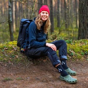“Daily Socks For Explorers” jeb Zeķes ceļotājiem ir radītas ņemot vērā aktīva dzīvesveida piekritēju prasības. Ražots Latvijā no Merino vilnas.